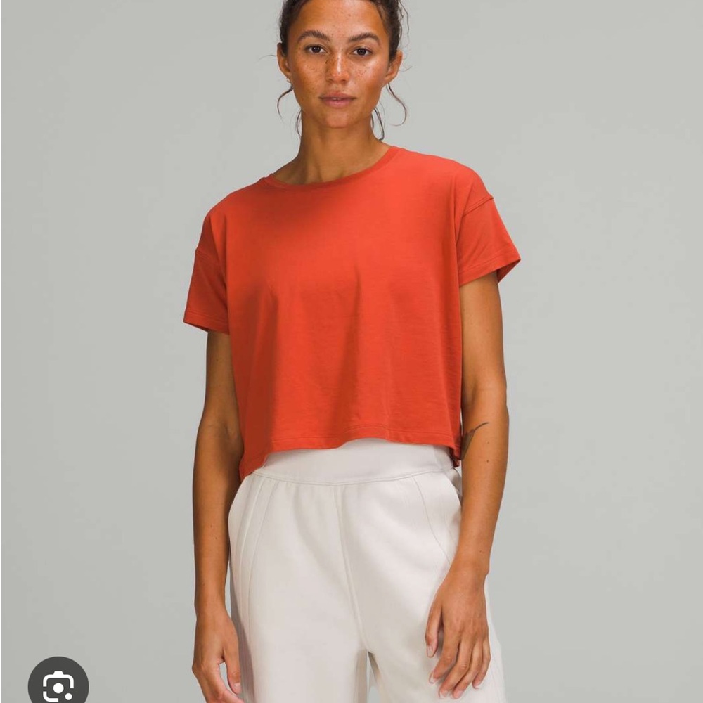 Lululemon Cates T-Shirt